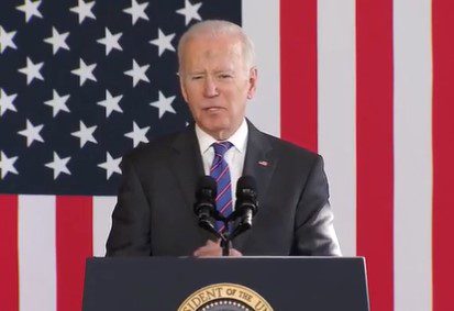 WOW! Dirty Biden Lies and Accuses Trump Supporters of Killing 5 Police Officers on Jan. 6 — Fake News Media Says Nothing (VIDEO)